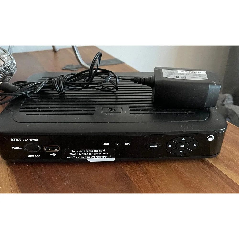 AT&T U-Verse VIP 2500 Wireless Receiver and Power Supply